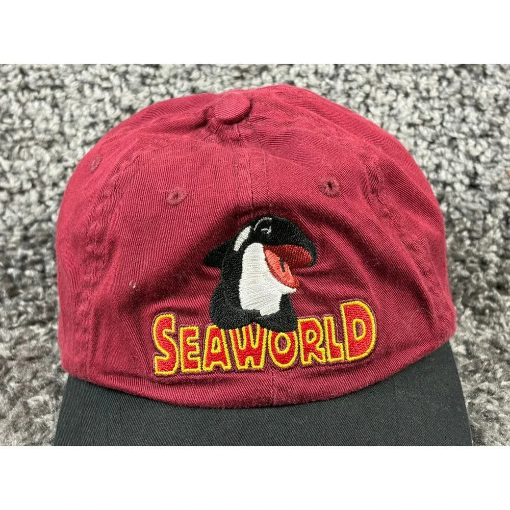Vintage 90s SeaWorld Shamu Orca Hat Kids Youth Burgundy Black Baseball Cap